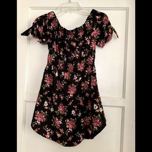 Black and red floral junior dress, Blush brand, size small